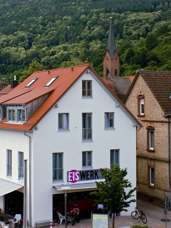Gaestehaus Eschers Eiswerk Annweiler am Trifels Kültér fotó