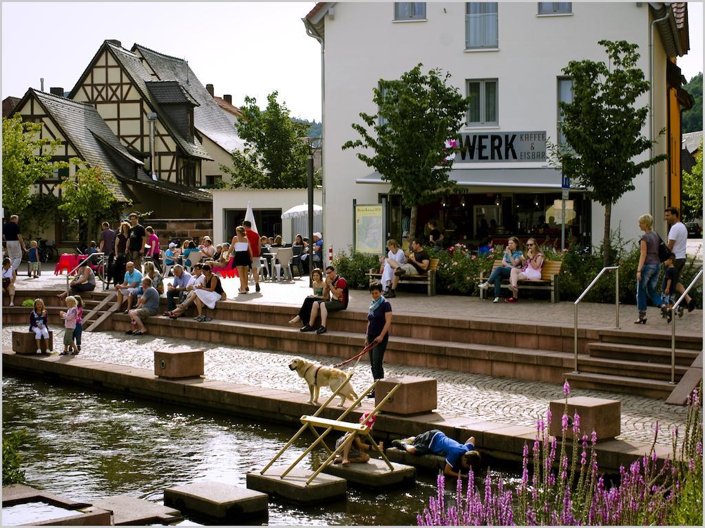 Gaestehaus Eschers Eiswerk Annweiler am Trifels Kültér fotó